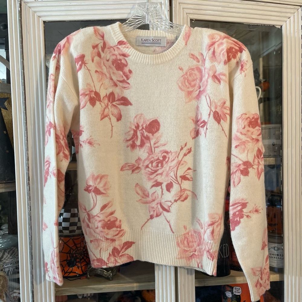 Vintage Karen Scott cream pink floral wool sweater women’s M